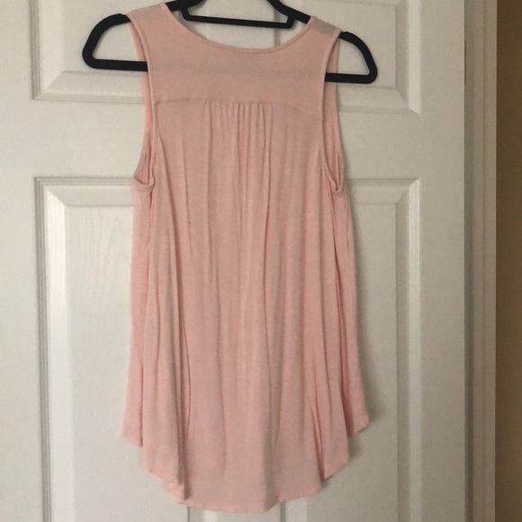 Pink top - Picture 3 of 3